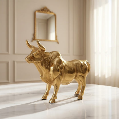 BEHOMA Aluminium Bull Decorative Figurine Showpiece with Gift Box | Elegant Modern Tabletop Art Showpiece for Living Room, Office, Bedroom, Shelf Display | Premium Home Decor Accent