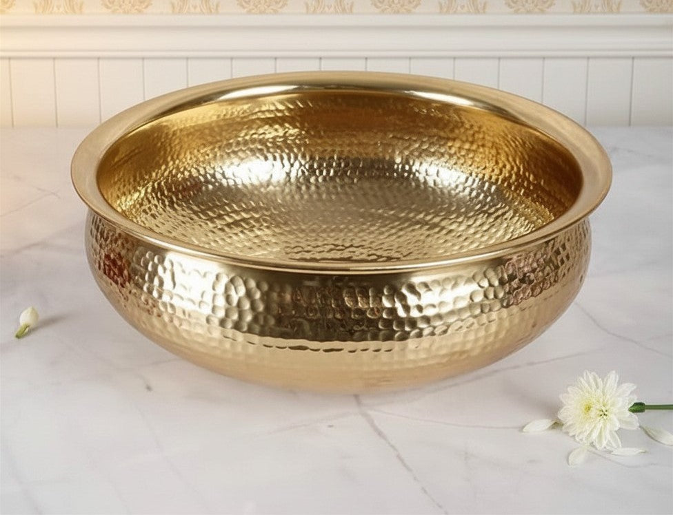 BEHOMA Classic Golden Aluminium Hammered 10" inch Urli | Navratri Durga Puja Indoor Outdoor Center Table Flower Decorative Bowl | Urali for Haldi, Mehandi, Wedding & Home Decor, Brass Finish 1Pc, 2l